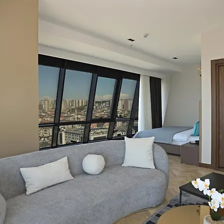 Moncher Отель 4*