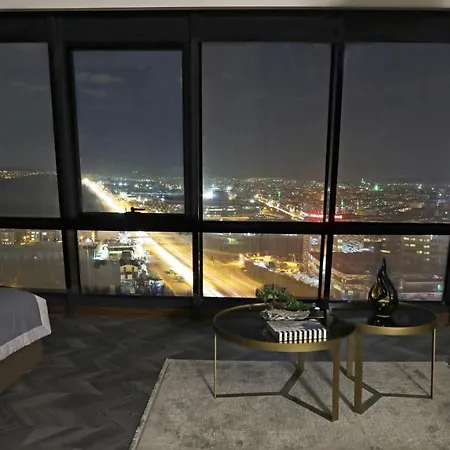 Отель Moncher 4*