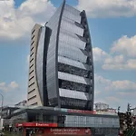 Moncher Hotel 4*