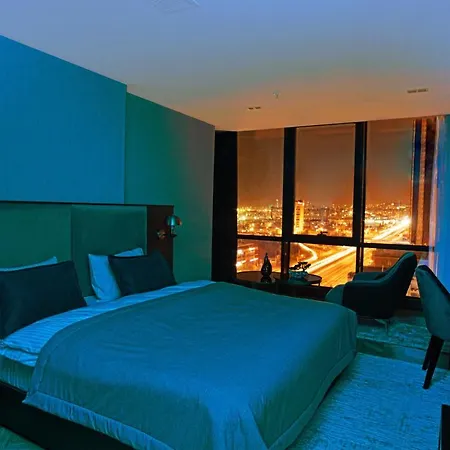 Moncher מלון Cayirova