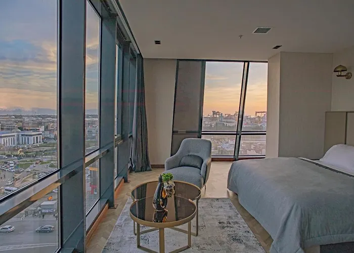 Moncher فندق Cayirova