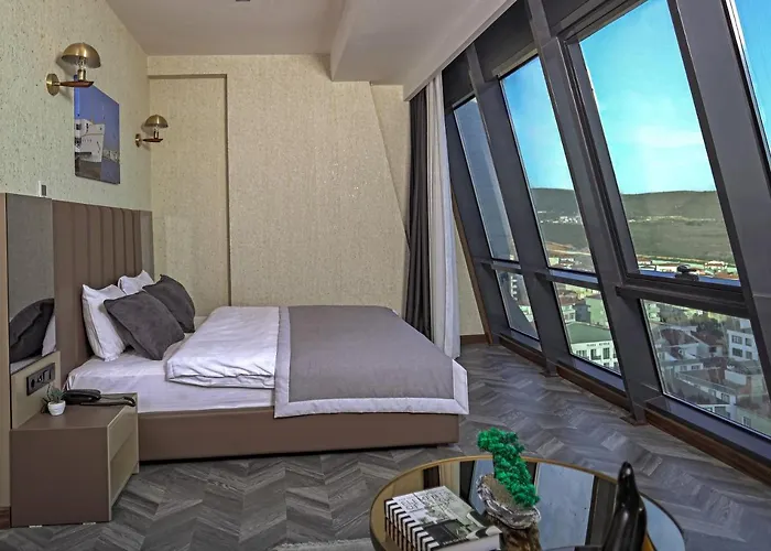 فندق Moncher Cayirova