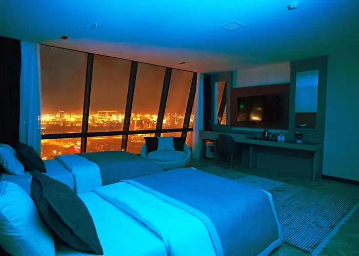 Moncher فندق Cayirova