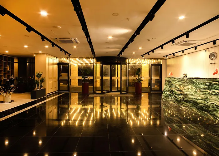 فندق Moncher Cayirova